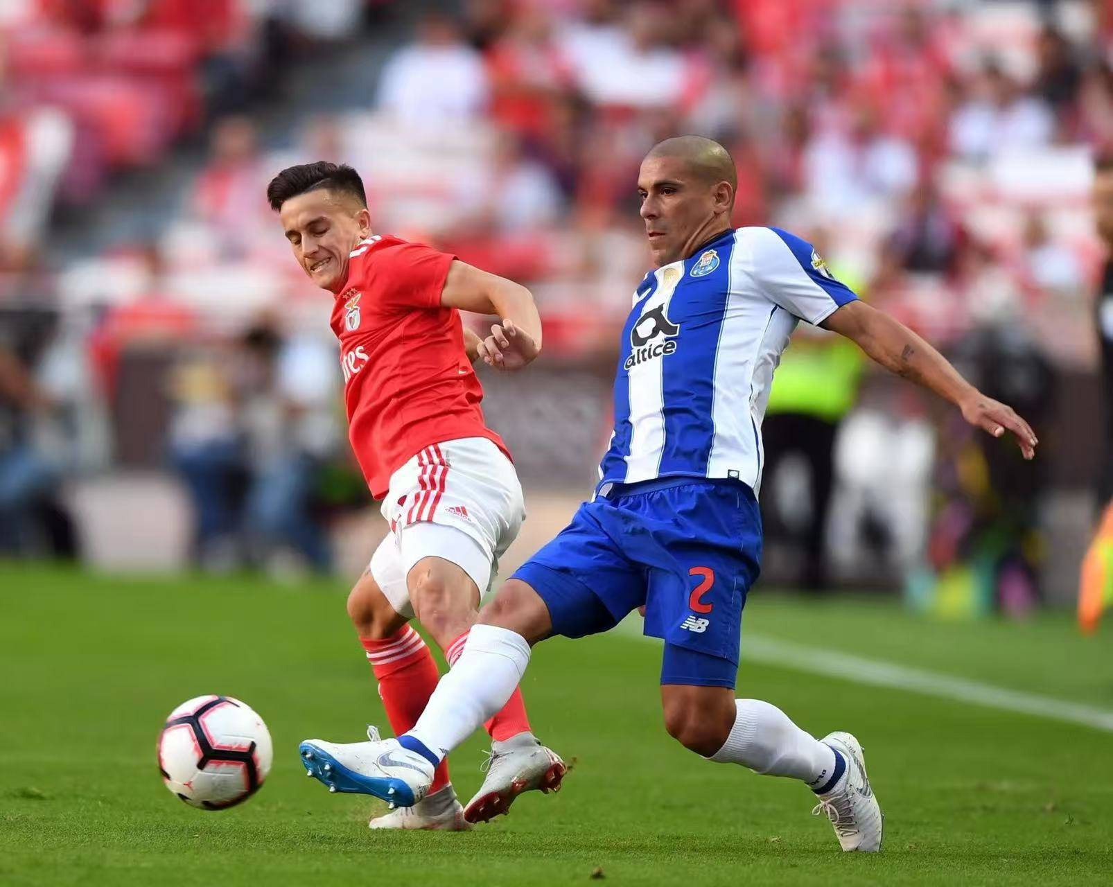 葡超赛程吃紧,洛杉矶湖人赛后复出首秀,气氛紧张,身体对抗强度拉满的简单介绍 葡超赛程吃紧,洛杉矶湖人赛后复出首秀,气氛紧张,身体对抗强度拉满的简单介绍